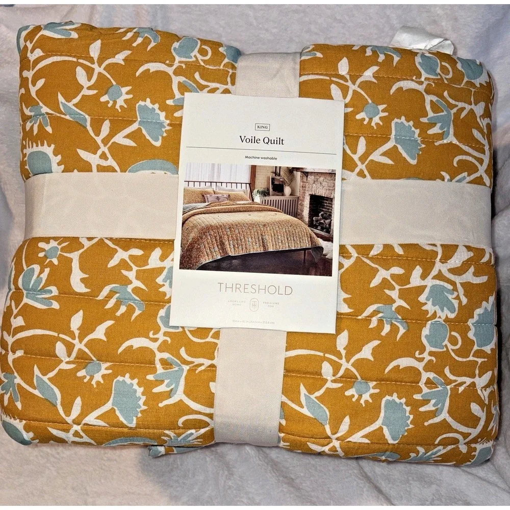 Threshold Brand Earthy Vines Voile Quilt in Mustard Yellow & Teal Blue - King